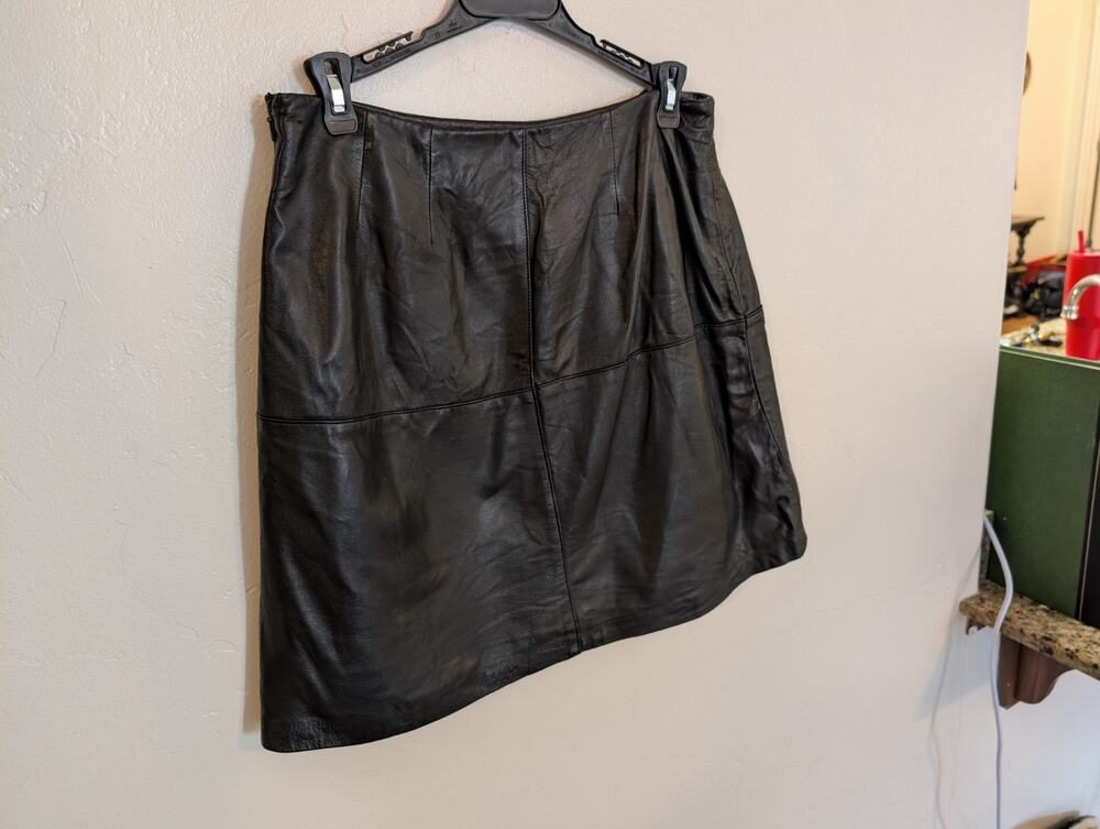 Vintage Black Genuine Leather A-Line Mini Skirt Women's S/M